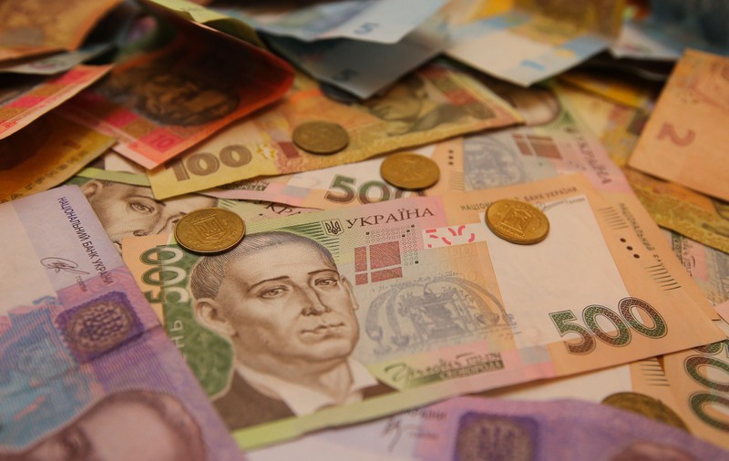 Majoritatea băncilor românești nu schimbă hrivne ucrainene. Care este explicația și ce soluții există pentru refugiații din Ucraina