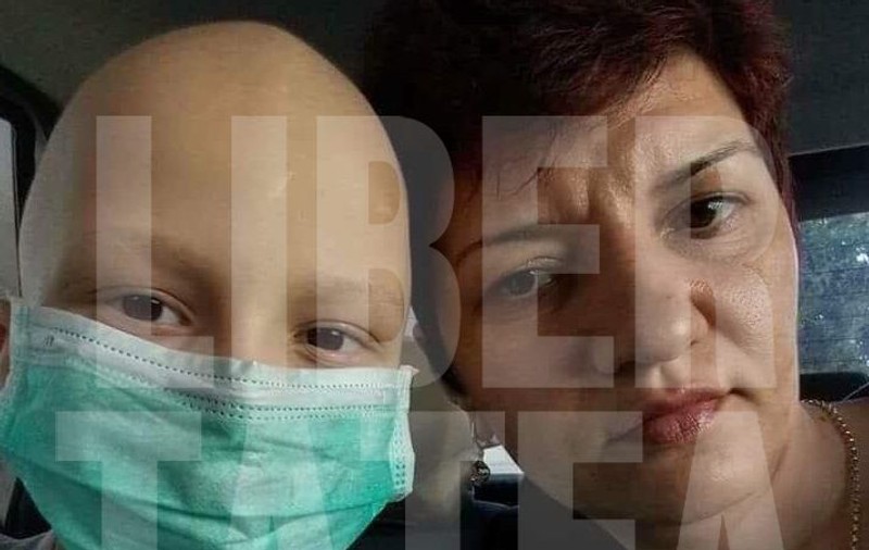 REPORTAJ/ Drama unei familii din Buzău: O mamă și mezinul ei, diagnosticați cu cancer. "Lumea pentru mine s-a oprit în loc" (GALERIE FOTO)