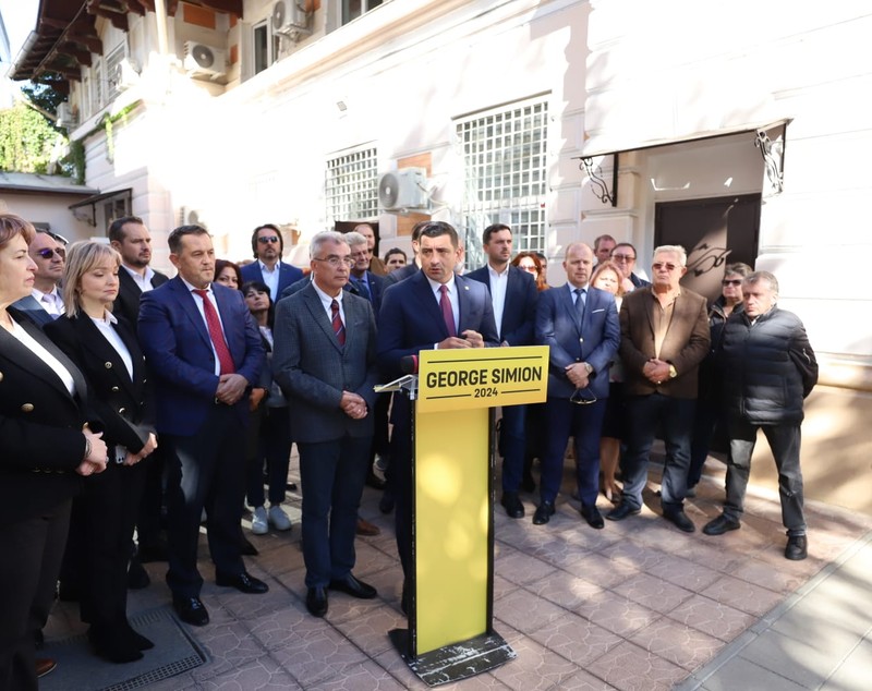 George Simion și Gigi Becali deschid lista AUR la Camera Deputaţilor în București