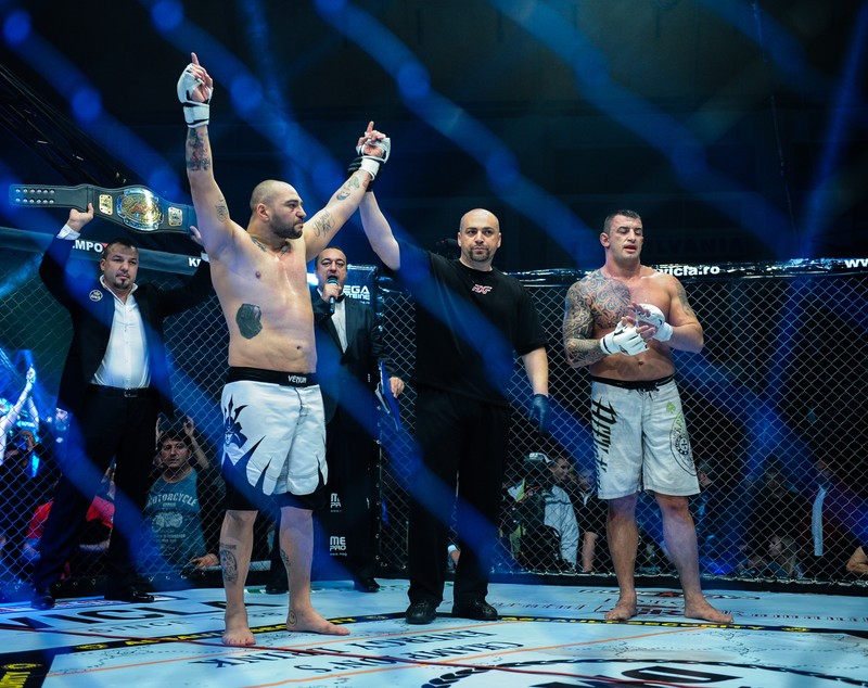 Rugbiştii vin la MMA! Componenții naționalei, aproape de cușcă / GALERIE FOTO