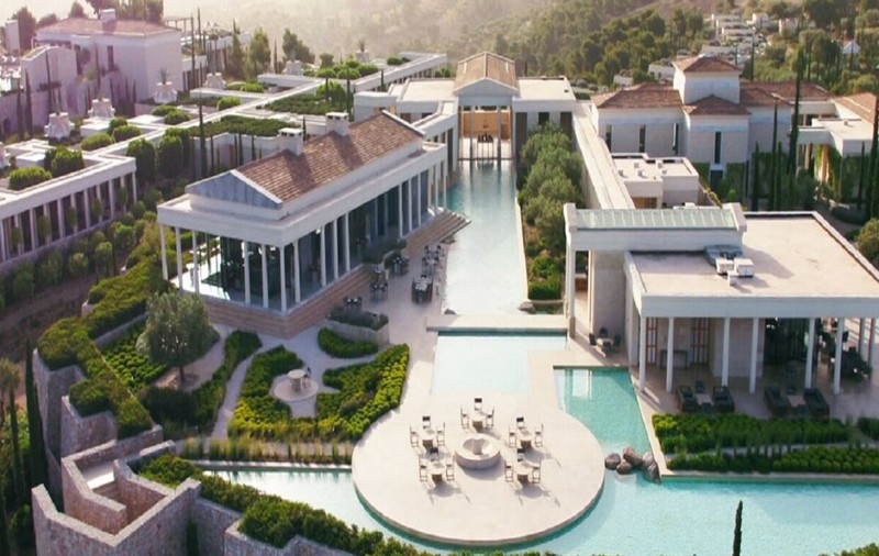 Vila exclusivistă în care Gerard Piqué a petrecut vara, în stațiunea grecească Amanzoe, unde a plătit în jur de 6.000 de euro pe noapte