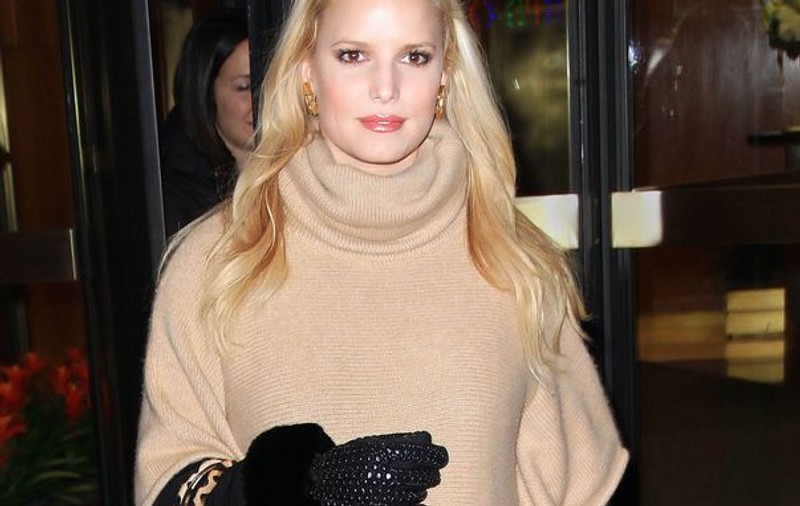 Vestea care a dat-o peste cap pe Jessica Simpson: A rămas însărcinată la șase luni după naștere