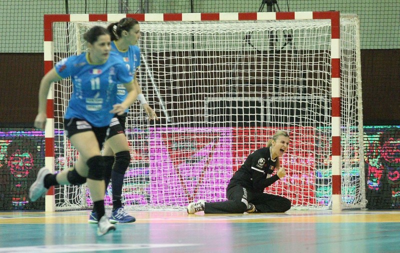 Cine e Iulia Dumanska, portarul naturalizat al naționalei de handbal: ”Visam să ajung aici!”