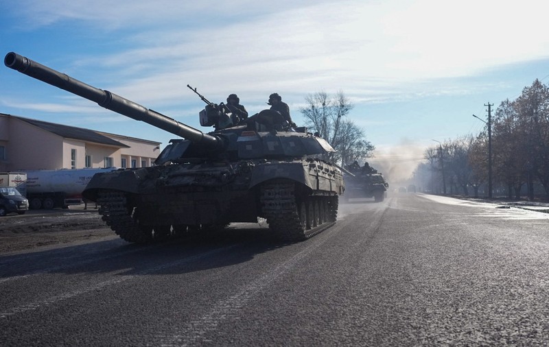 Armata rusă anunţă că a cucerit teritorii din Ucraina și dă asigurări că va cruţa civilii