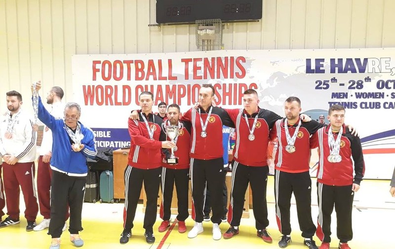 România a cucerit șapte medalii de aur și una de argint la CM de Fotbal Tenis de la Le Havre