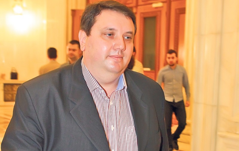 Adrian Duicu, cercetat în AREST LA DOMICILIU