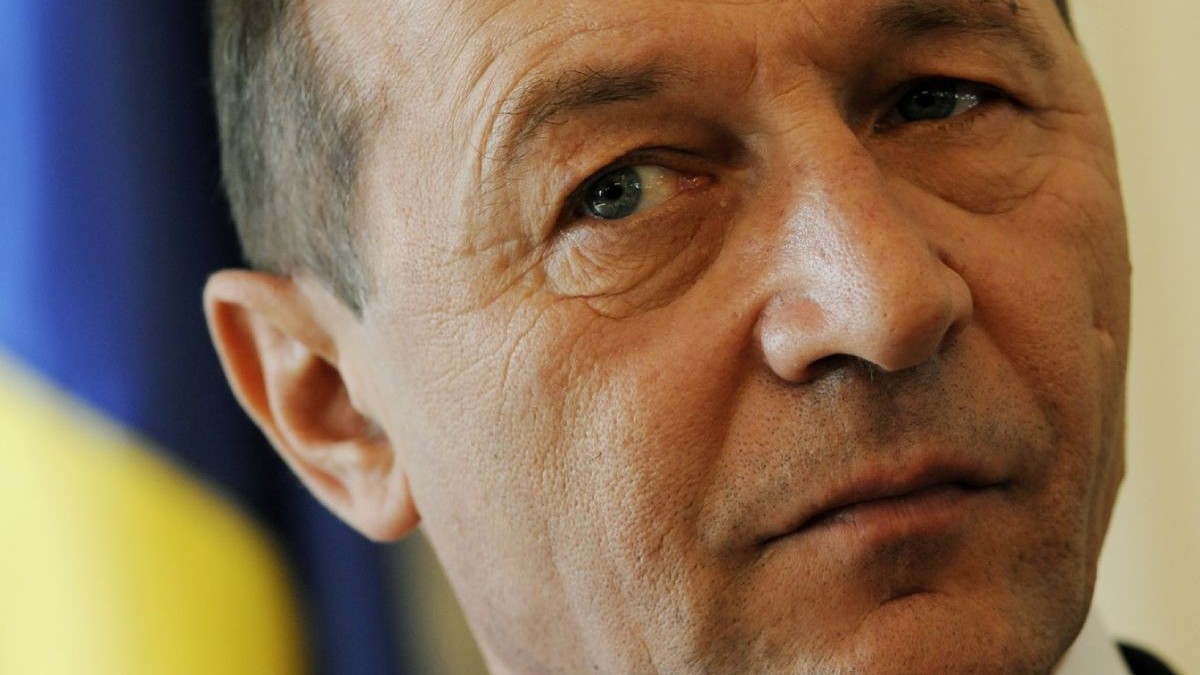 Traian Băsescu este văzut în timpul unei conferințe de presă după întâlnirea sa cu președintele Ungariei Laszlo Solyom, la Budapesta, Ungaria, luni, 2 februarie 2009.