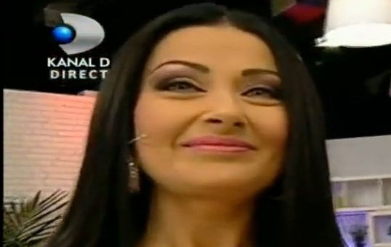 SURPRIZE ÎN DIRECT! GABRIELA CRISTEA, EMOŢIONATĂ PÂNĂ la LACRIMI! | FOTO