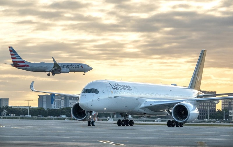 Aterizare de urgenţă pe Aeroportul Otopeni, după ce un pasager Lufthansa a făcut atac de cord în avion