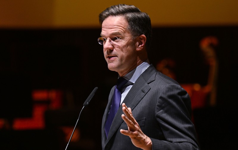 NATO îşi schimbă şeful, dar nu face revoluţie. Provocările care îl așteaptă pe Mark Rutte