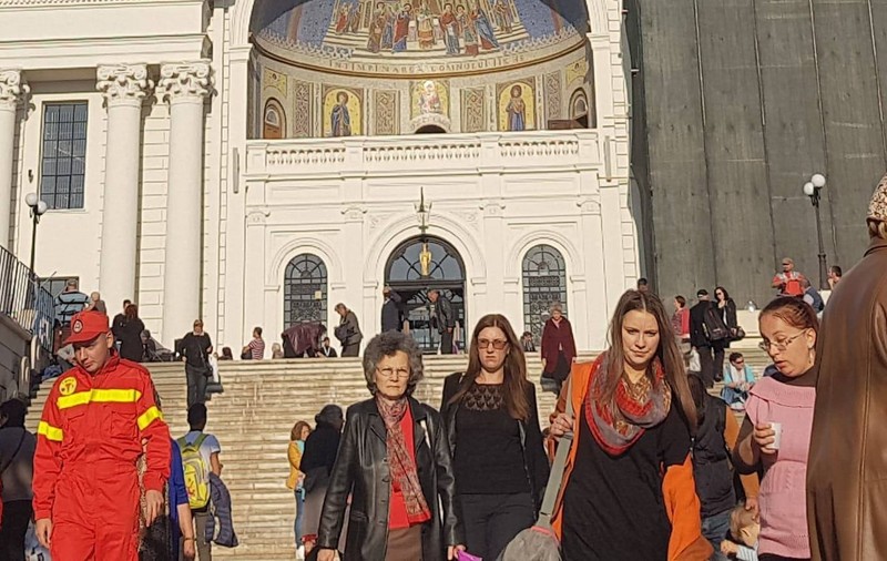 Andreea Archip, reportaj fără prejudecăți despre "Cealaltă față a pelerinajului la Cuvioasa Parascheva"