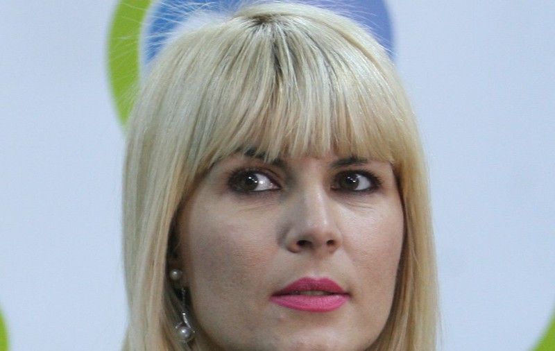 Elena Udrea a fost întrebată cum stă cu dragostea. Răspunsul ei te va amuza!