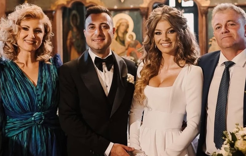 Motivul pentru care Codruța Filip nu și-a donat rochia de mireasă. Tatăl ei a ajutat-o să o distrugă: „A fost oricum dureros”