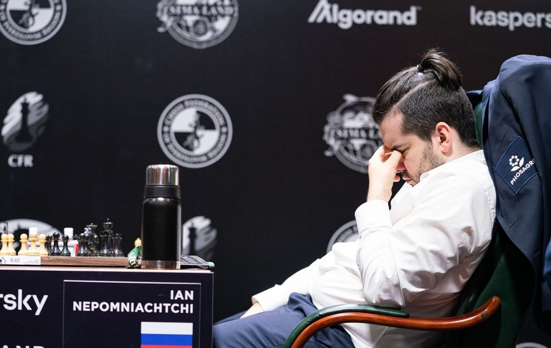 Francezul Vachier-Lagrave conducea în Turneul Candidaților 2020 la șah, de la Ekaterinburg, dar rușii au oprit competiția după șapte runde din cauza coronavirusului