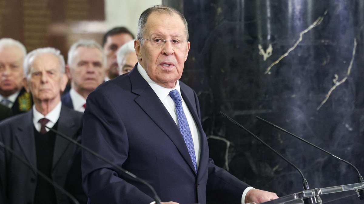 SergheI Lavrov și alți diplomați din Ministerul rus de Externe Foto: Profimedia