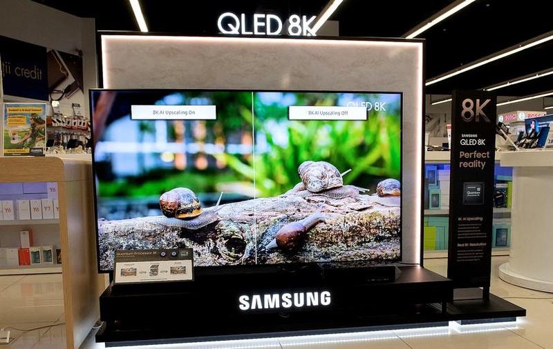 Samsung vrea să lanseze un televizor 8K asemănător unei ferestre