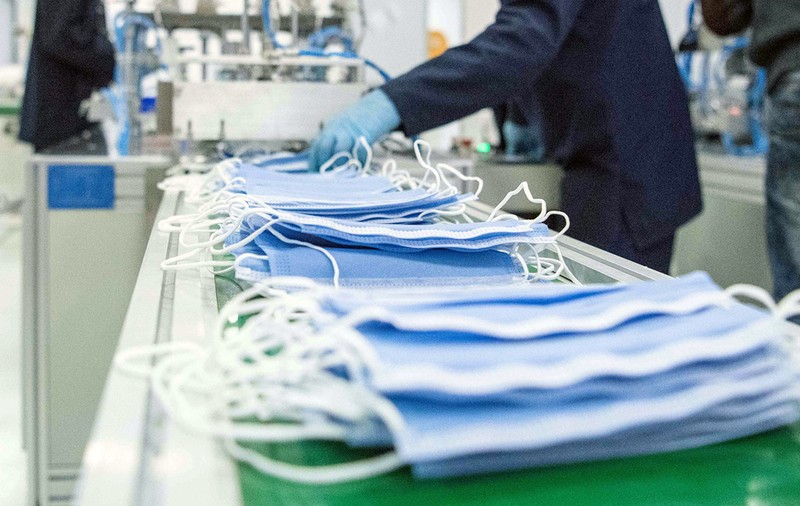 Contestațiile Unifarm și Best Achiziții la licitația pentru cele 115 milioane de măști, respinse! Reacția patronului care a câștigat contractul