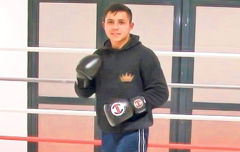 «Loveşte şi fugi» l-a costat cariera. Puştiul din Cluj- Napoca a fost exclus din box