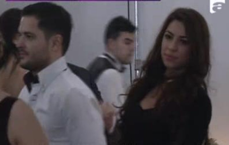 Iată CINE este BRUNETA cu care Liviu Vârciu a fost văzut GIUGIULINDU-SE la botezul manelistului Liviu Guţă! FOTO