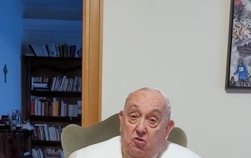 Ce este „pneumonia dublă", afecțiunea care l-a băgat pe Papa Francisc în spital