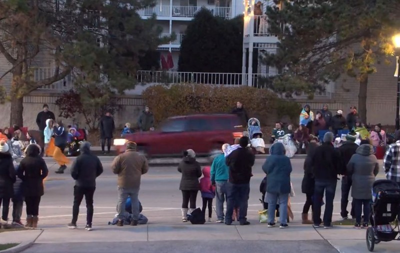 Cine este principalul suspect în cazul tragediei de la parada de Crăciun din SUA