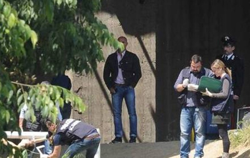 ÎNFIORĂTOR! Româncă de 26 de ani, CRUCIFICATĂ în Italia | FOTO