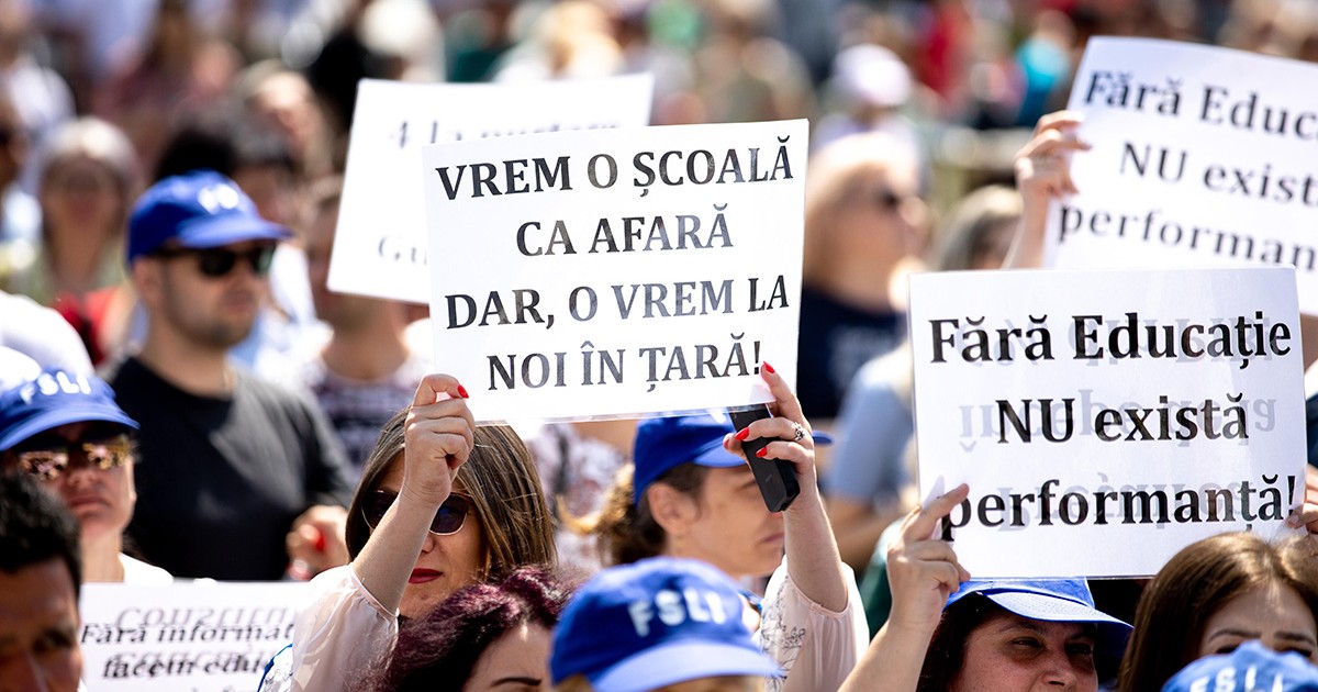 Protest profesori (2) ID223741_INQUAM_Photos_Casian_Mitu