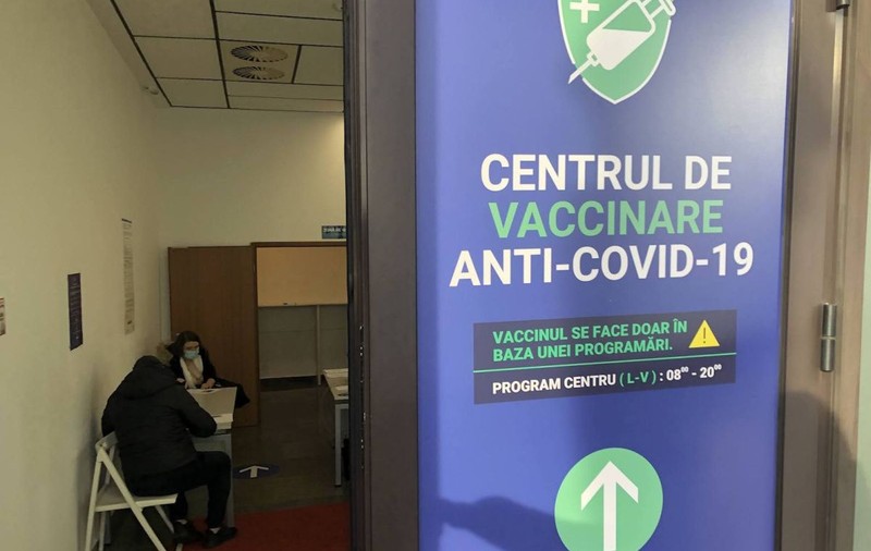 Ministerul Sănătății infirmă diagnosticul de paralizie facială la un medic vaccinat cu Pfizer, la o zi după ce a anunțat „reacția adversă rară”