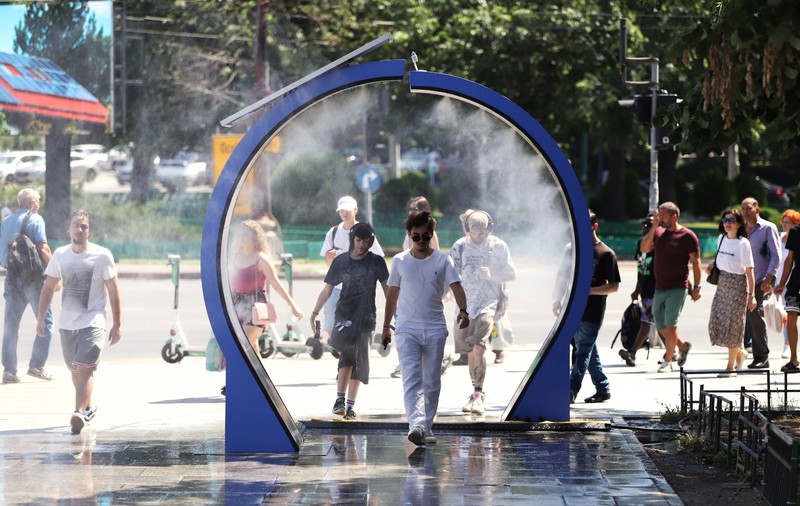 Temperaturi extreme în România: orașul unde aerul a devenit irespirabil, s-au resimțit 44 de grade Celsius la umbră