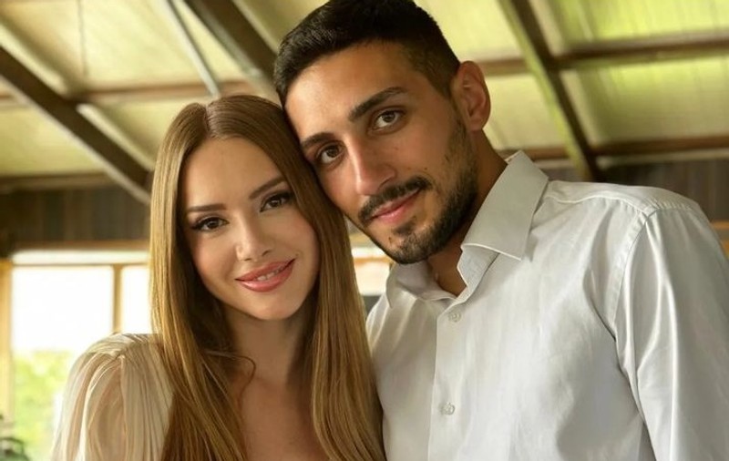 Otilia Bilionera va respecta tradițiile turcești la nuntă: „Stai acolo și ți se pun așa «tone» de aur”. Cum se înțelege cu soacra