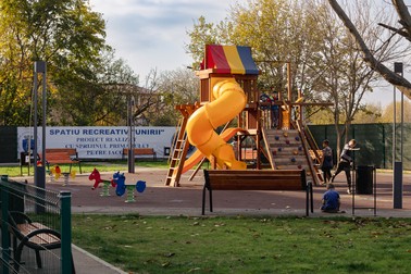 Gradinița de lângă șantier