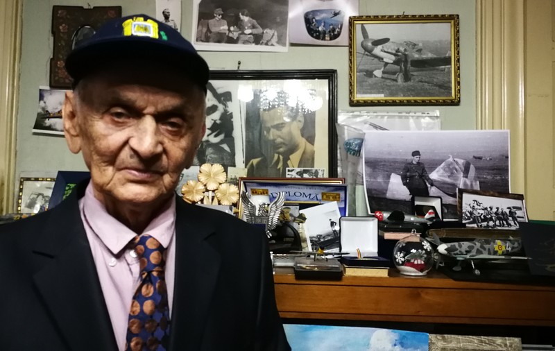 VIDEO/ Oameni de-o vârstă cu țara. Pilot de vânătoare Ion Dobran: “S-avem conducători mai cu inimă și mai cu cap!”