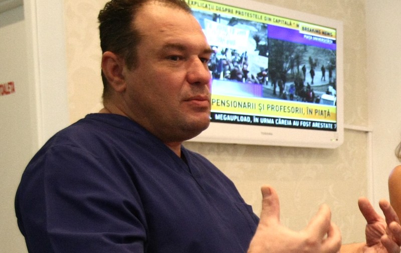 Marek Vâlcu, MEDICUL PE CARE L-AR FI ŞANTAJAT Oana Zăvoranu!