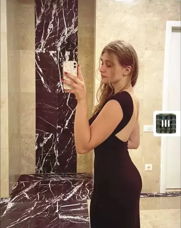Imagini rare cu fata cea mare a Danei Nălbaru și a lui Dragoș Bucur. Cum arată Sofia, la 18 ani