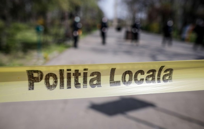 Doi soți din Iași au fost atacați de polițiști în propria casă. Unul dintre agresori s-a recomandat drept „Iftimoaie de la locală”