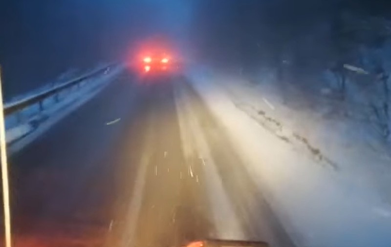 Ninsori abundente în centrul țării, de Florii. Se circulă cu dificultate pe mai multe drumuri
