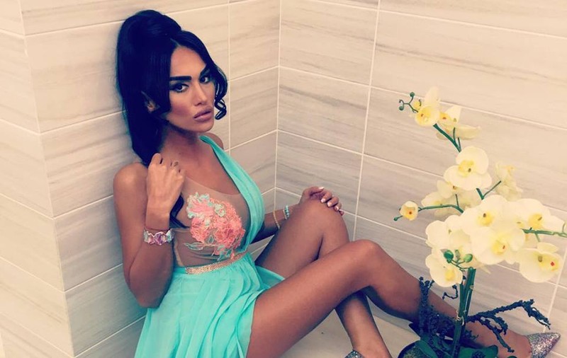 Margherita de la Clejani, blondă. Incredibil cum îi stă