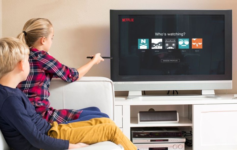 Cum îți protejezi copiii de conținutul nepotrivit de pe Netflix
