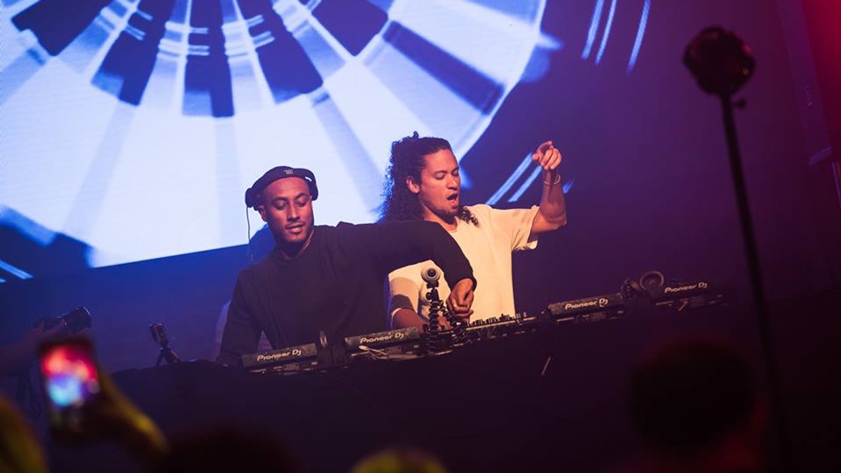 Sunnery James şi Ryan Marciano au fost prinși cu droguri pe aeroportul din Iași. Dj-ii olandezi au mixat la Festivalul Afterhills din Iași