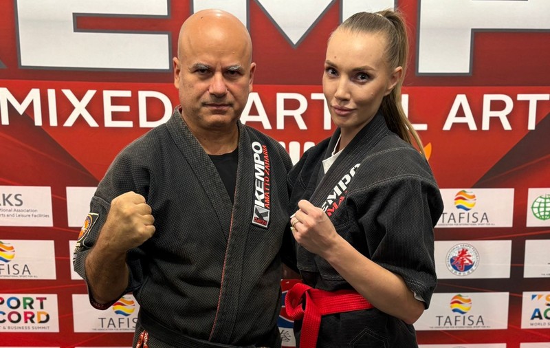 Fosta mare handbalistă Ana Maria Tănăsie își testează forța și determinarea într-un sport de contact