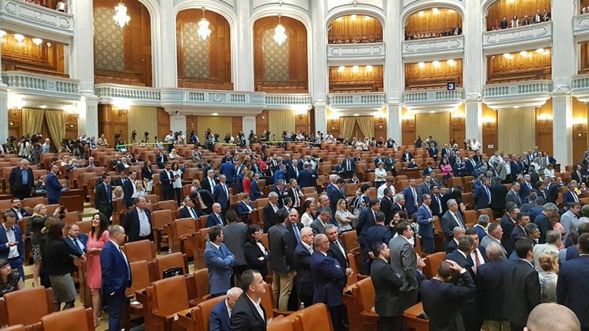 USR, apel către parlamentari