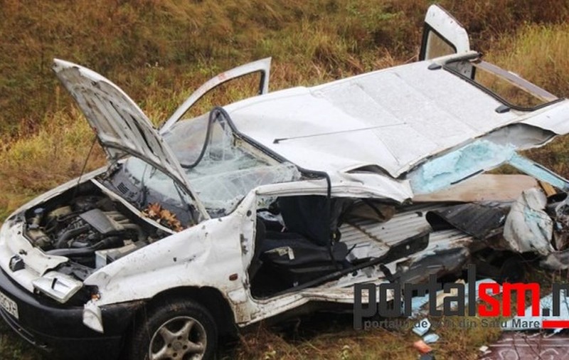 Tragedie lângă Baia Mare. O mamă și copilul ei au decedat pe loc într.un accident rutier