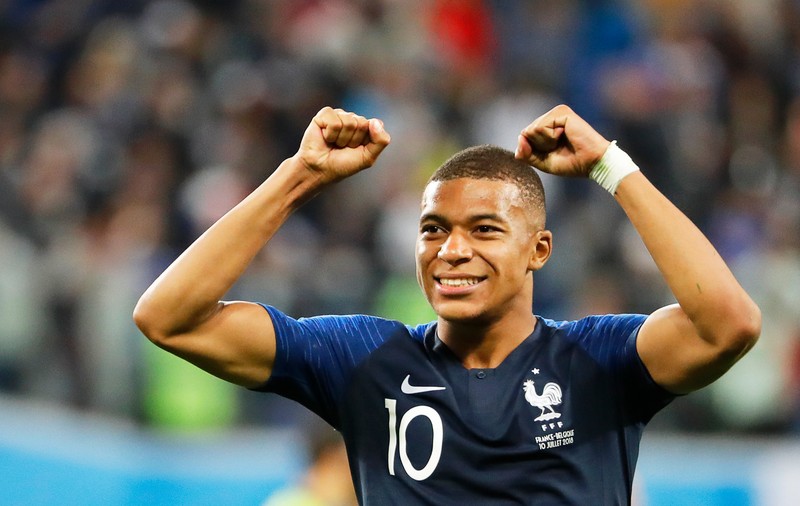 Fanii lui Real Madrid îl consideră pe Mbappé înlocuitorul perfect pentru Cristiano Ronaldo