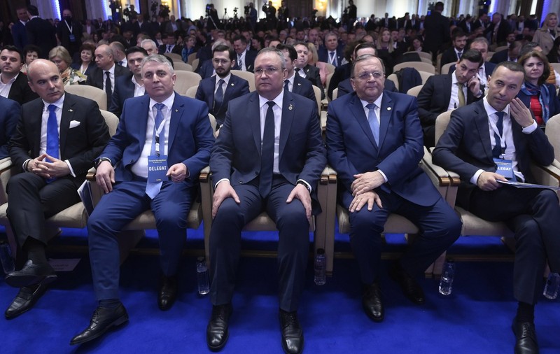 Rareș Bogdan, Lucian Bode și Gheorghe Flutur, înlocuiți din conducerea PNL după demisia lui Nicolae Ciucă