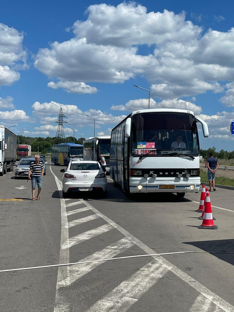 Autocare pentru preluarea refugiaților