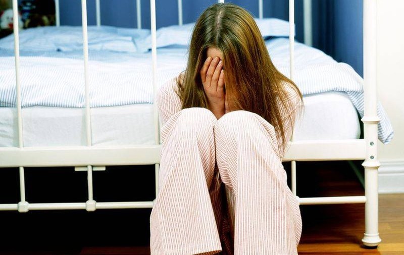 Cazul Vaslui se repetă! Minoră din Dâmbovița violată de 7 tineri