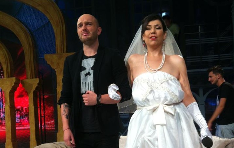 Ioana Tufaru, în rochie de mireasă! VREA SĂ SE MĂRITE
