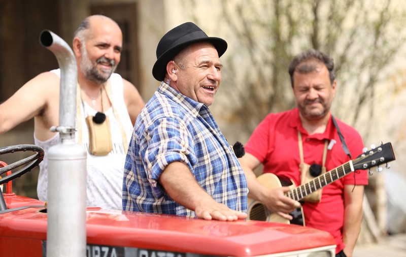 Răsturnări de situație la Ferma vedetelor după plecarea Ronei Hartner