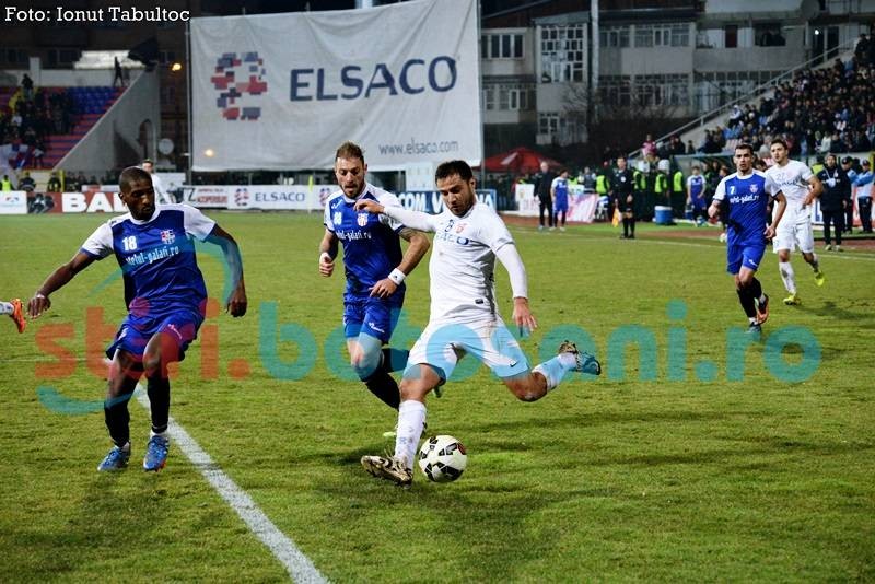 Marius Croitoru (în alb).