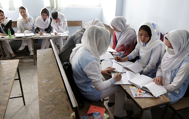 Studentă afgană din Kabul, pentru Libertatea: „Islamul a evoluat, dar talibanii vor să ne ducă înapoi în secolul XIV. Mă tem”